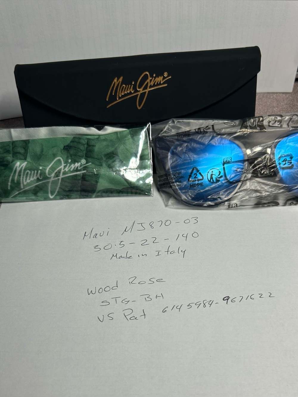 Maui Jim Sunglasses with Black Case and Green Cleaning Cloth